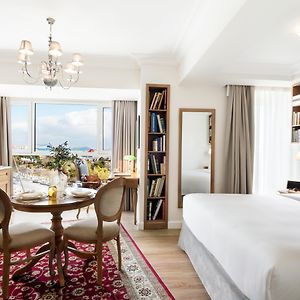 Legacy Gastro Suites